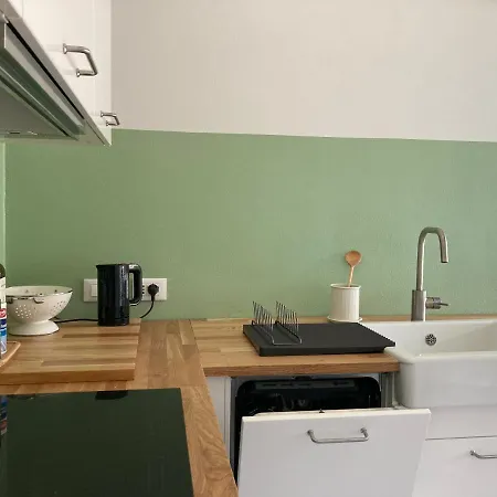 Mini Loft Lido With Own Sunny & Private Garden Апартаменти Lido di Venezia