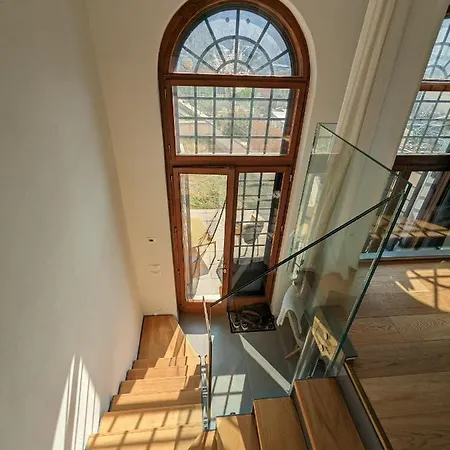 公寓 Mini Loft Lido With Own Sunny & Private Garden